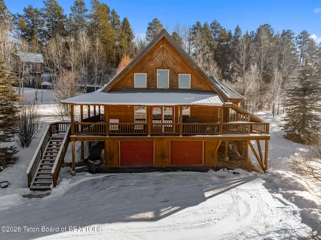 $850,000 | 176 Aspen Lane, Alpine, WY 83128