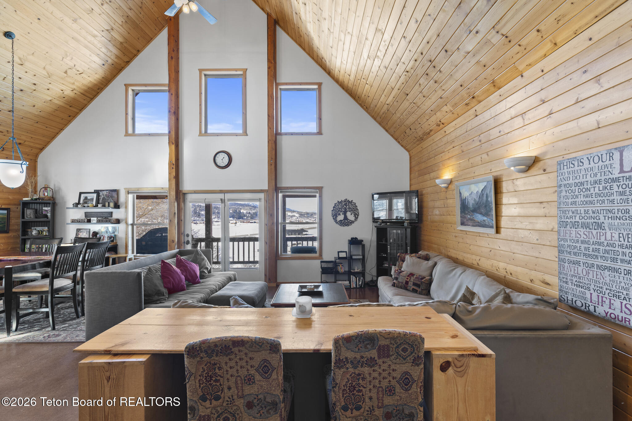 176 Aspen Lane Alpine, WY 83128 - Photo 7 of 48 Living Room