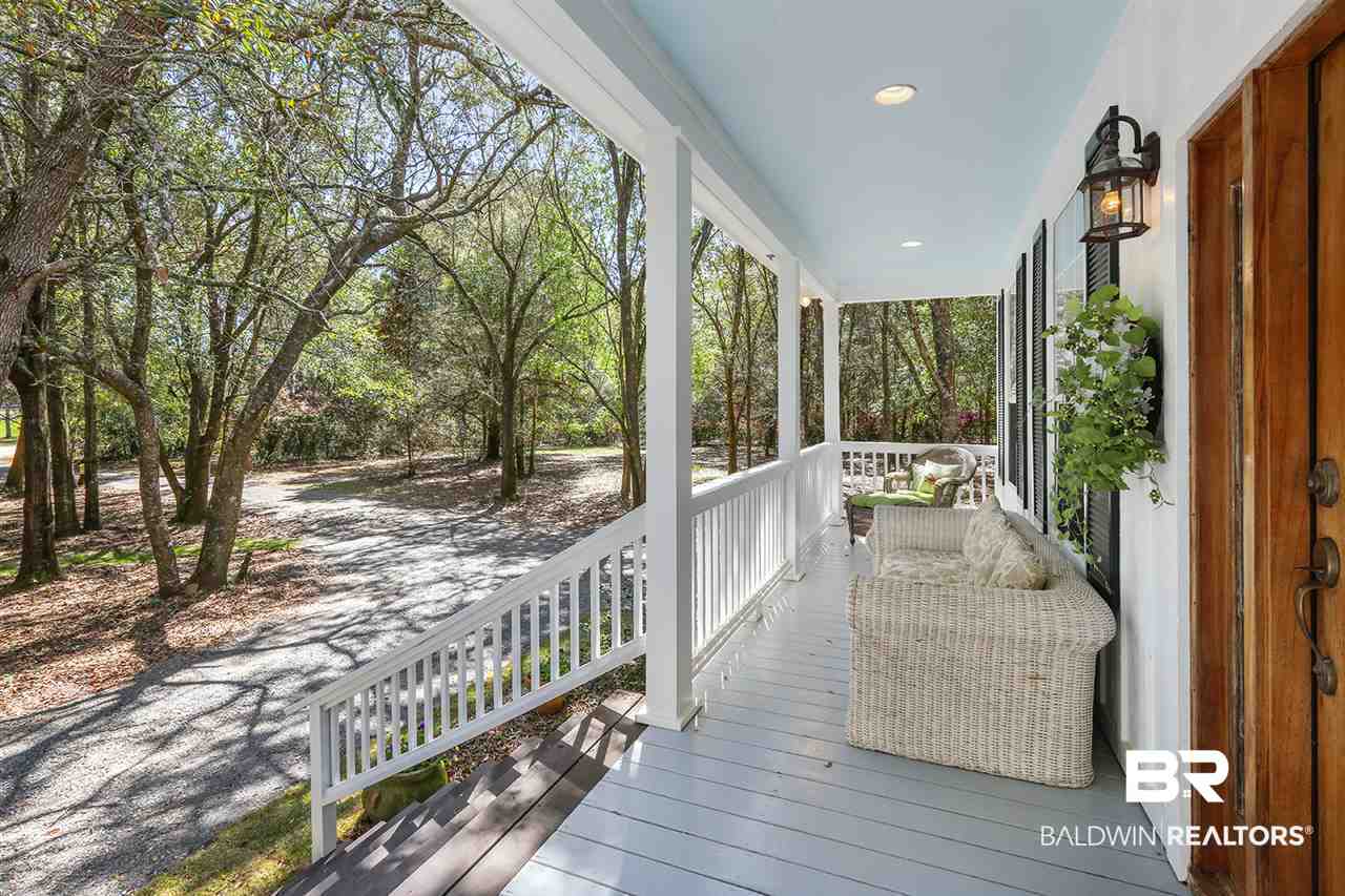 9721 Hildreth Drive Elberta, AL 36530 - Photo 3 of 30 Front Porch