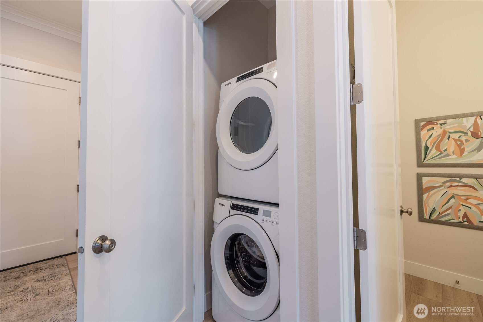 204 Market Street, Unit B Pacific Beach, WA 98571 - Photo 6 of 25 a utility room with dryer and washer
