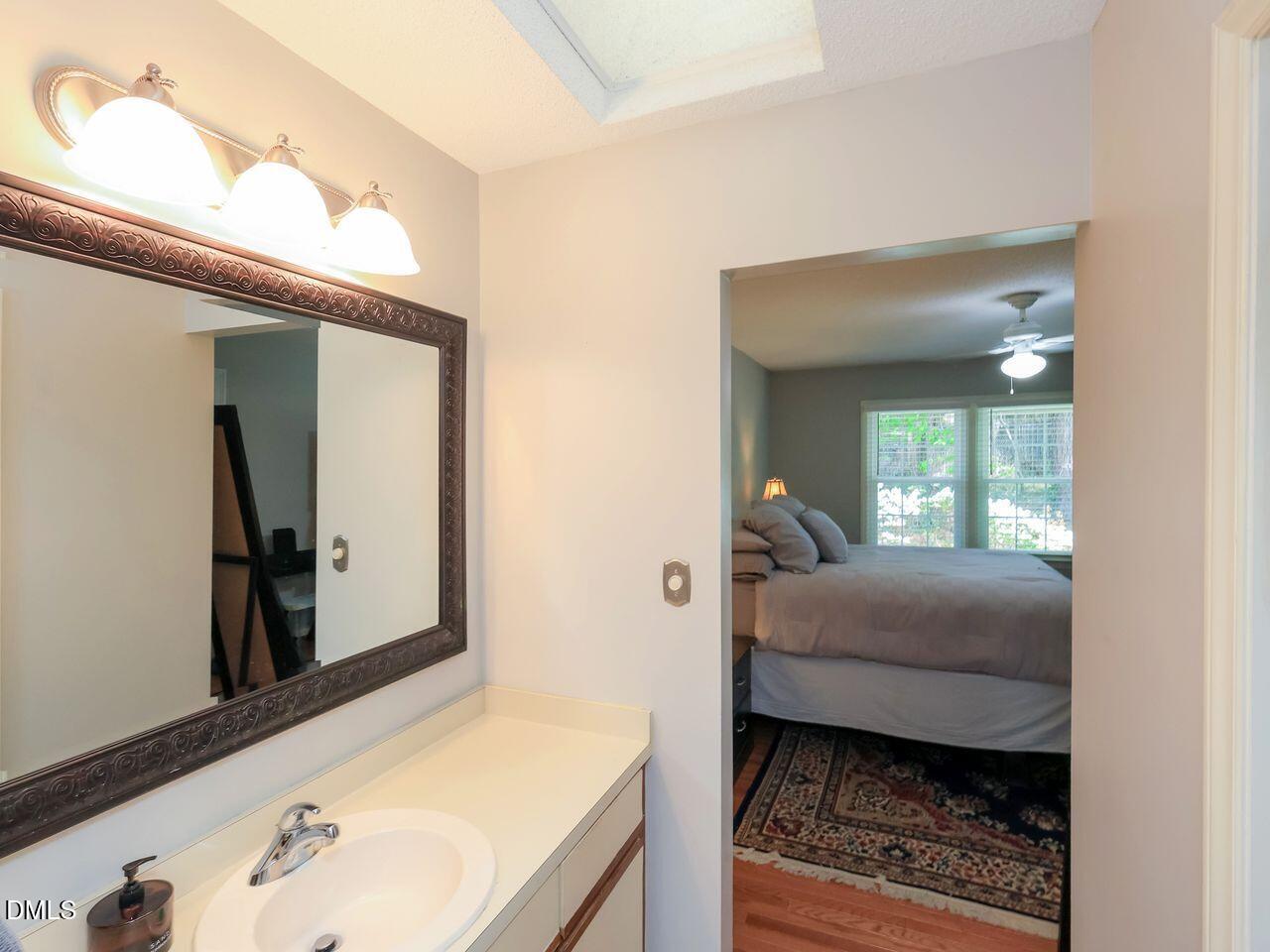 138 Renwick Court Raleigh, NC 27615 - Photo 31 of 38 r28