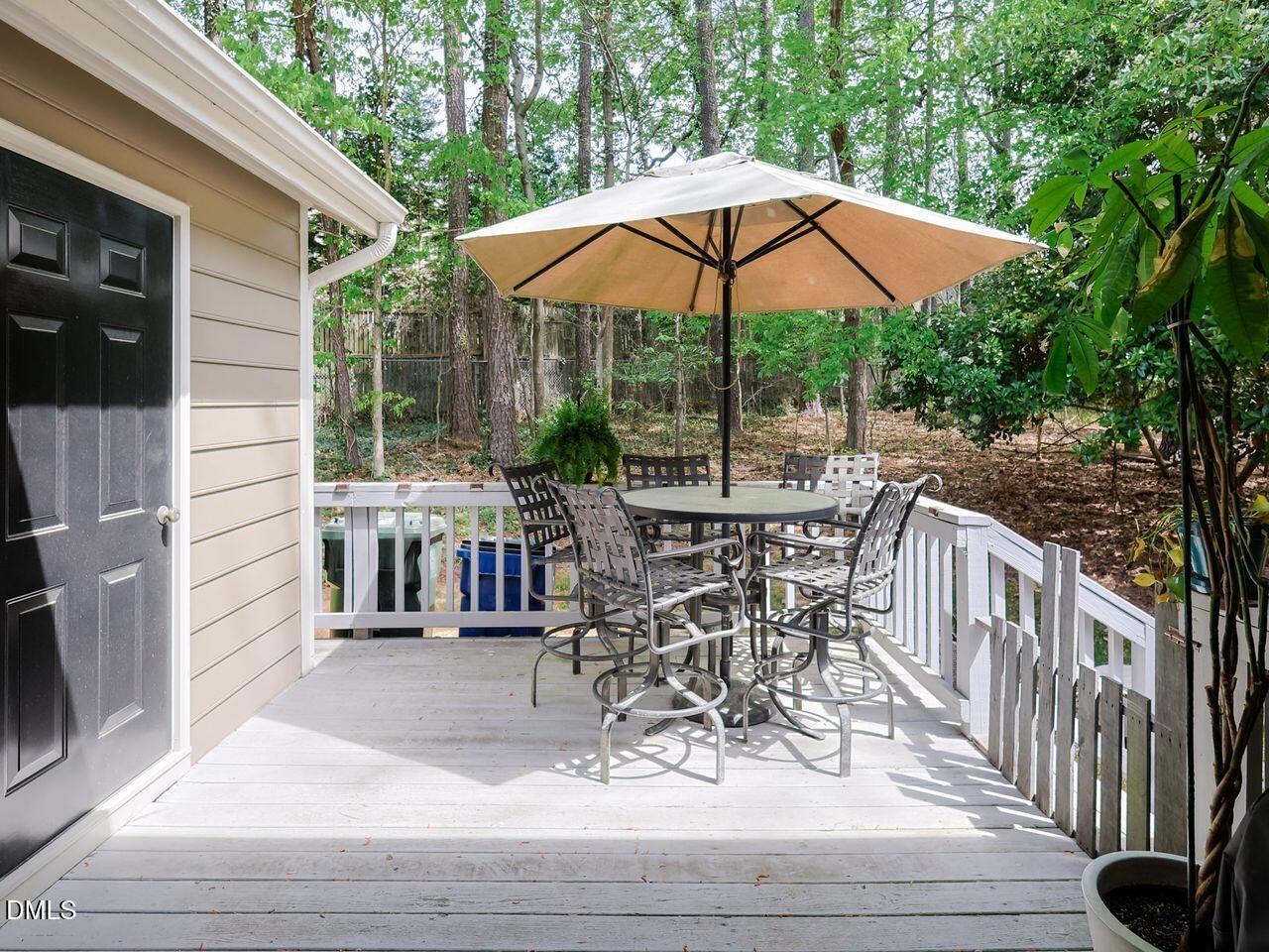 138 Renwick Court Raleigh, NC 27615 - Photo 32 of 38 r40