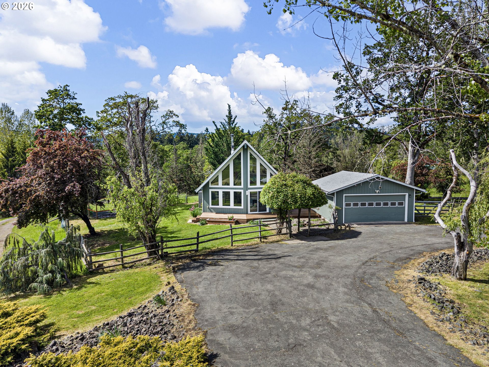 6771 North Bank Road Roseburg, OR 97470 - Photo 1 of 48
