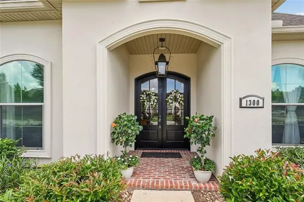 $530,000 | 1300 Ave Lacroix, Covington, LA 70433