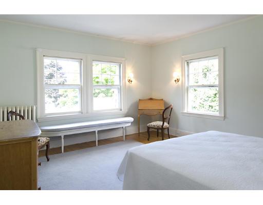 12 Edgehill Road Winchester, MA 01890 - Photo 9 of 20