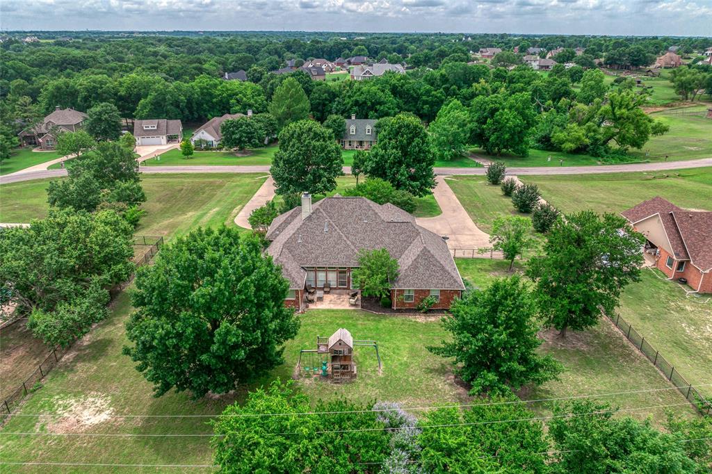 39 Preakness Place Road Van Alstyne, TX 75495 - Photo 2 of 40
