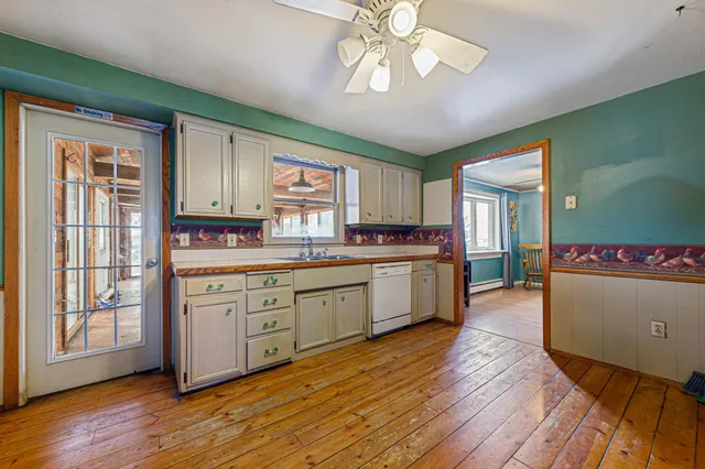 $175,000 | 1020 Swanhill Drive, Albert Lea, MN 56007