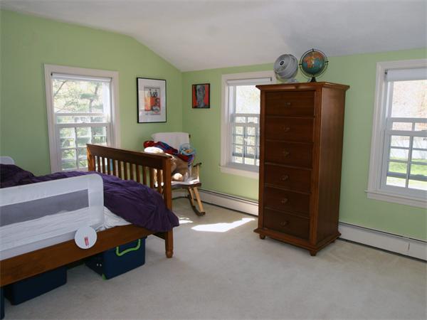 4 Hickory Lane Hamilton, MA 01982 - Photo 22 of 24 Gallery Image 22