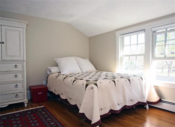 4 Hickory Lane Hamilton, MA 01982 - Photo 23 of 24 Gallery Image 23