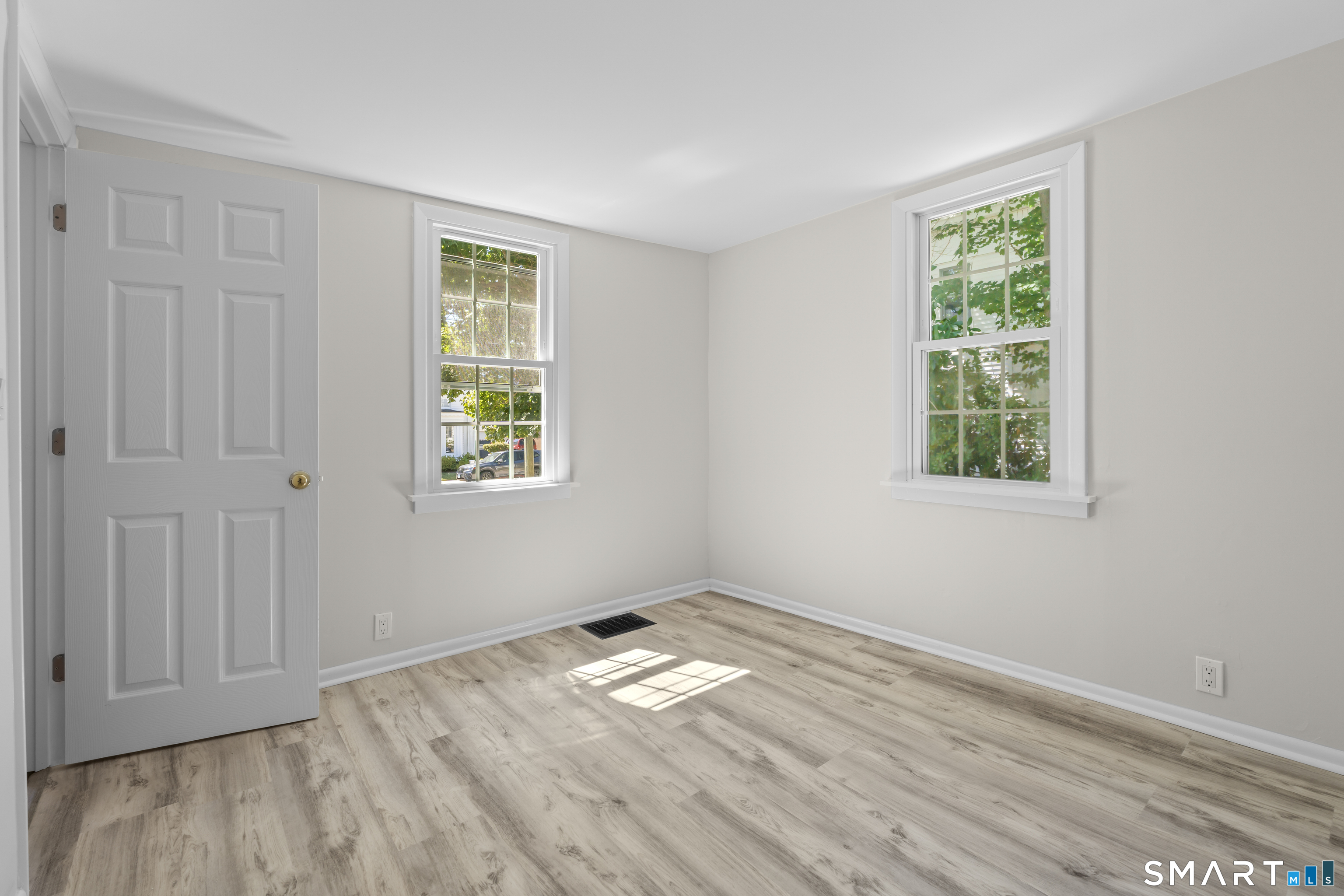 1280 Boston Post Road Westbrook, CT 06498 - Photo 12 of 37 Gallery Image 12