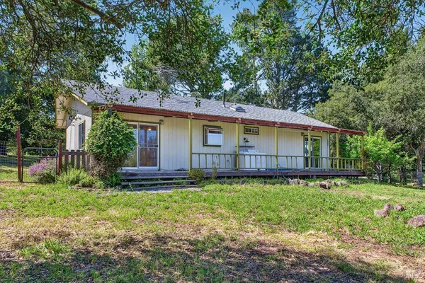 $795,000 | 3477 Thorn Road, Sebastopol, CA 95472