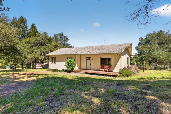 $795,000 | 3477 Thorn Road, Sebastopol, CA 95472