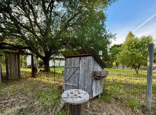 $795,000 | 3477 Thorn Road, Sebastopol, CA 95472