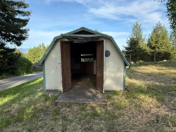 $795,000 | 3477 Thorn Road, Sebastopol, CA 95472