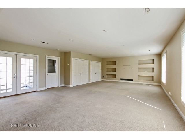 1958 West Baldwin Road Inverness, IL 60067 - Photo 5 of 10