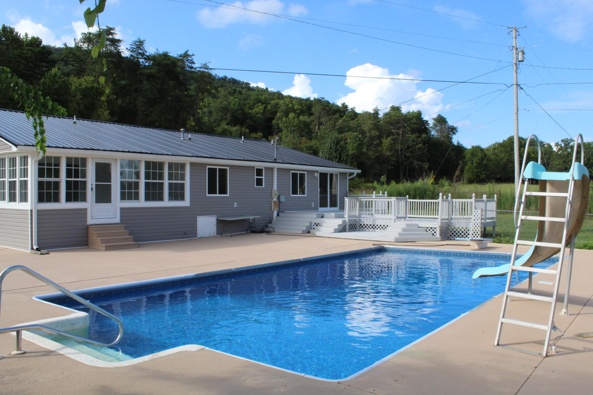 7894 Back Valley Road Evensville, TN 37332 - Photo 2 of 36 IMG_1204