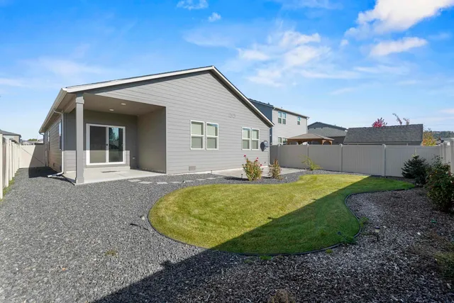 $449,800 | 5905 West Morgantown Lane, Spokane, WA 99208