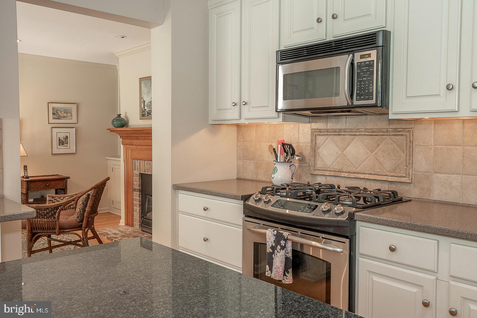 426 Waynesbrooke Road Berwyn, PA 19312 - Photo 12 of 40 Gallery Image 12
