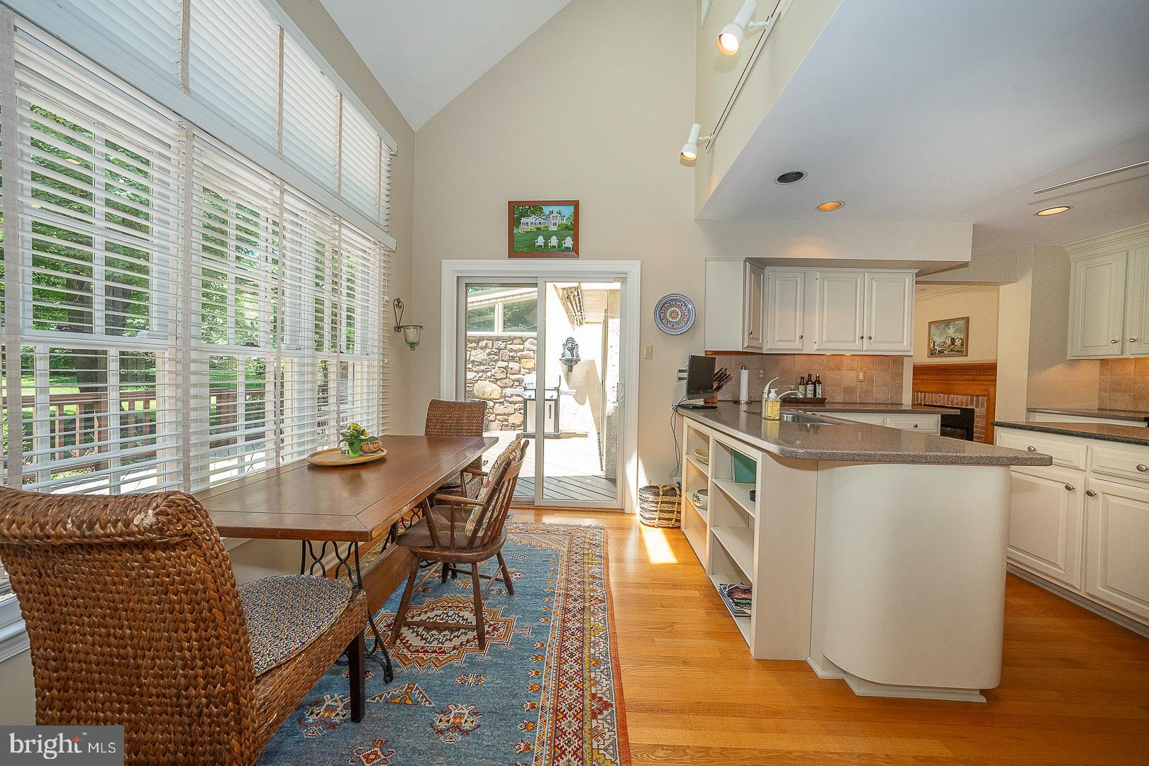 426 Waynesbrooke Road Berwyn, PA 19312 - Photo 10 of 40 Breakfast Area