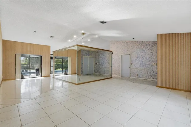 $779,900 | 8870 Northwest 49th Drive, Coral Springs, FL 33067