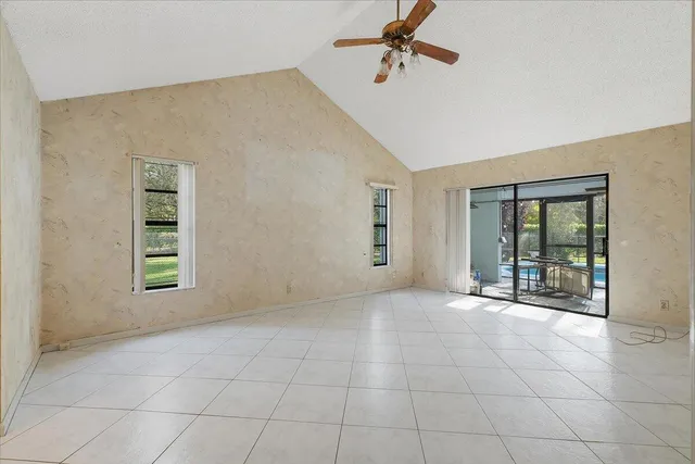 $779,900 | 8870 Northwest 49th Drive, Coral Springs, FL 33067