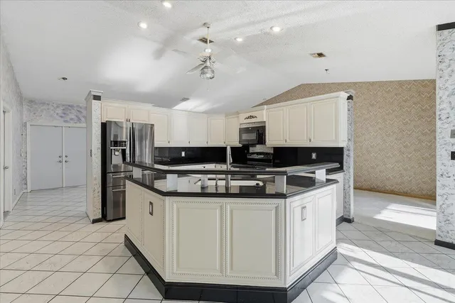 $779,900 | 8870 Northwest 49th Drive, Coral Springs, FL 33067