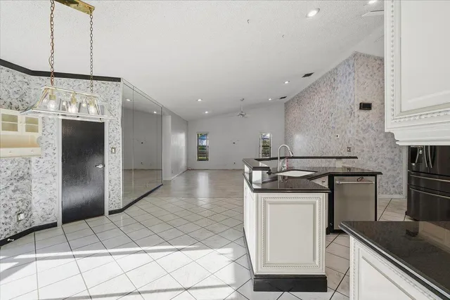 $779,900 | 8870 Northwest 49th Drive, Coral Springs, FL 33067