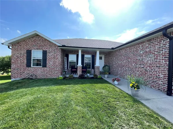 $339,900 | 285 Sassenach Drive, Jackson, MO 63755