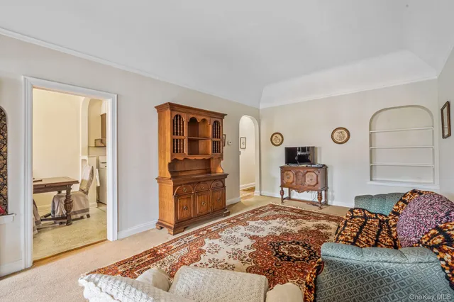 $888,000 | 53-31 37th Road | Woodside