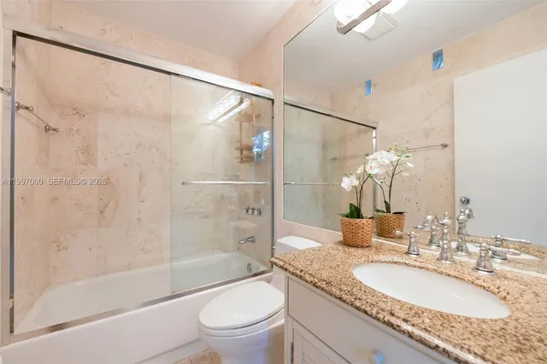 $7,400 | 3272 Virginia Street, Unit A1, Miami, FL 33133