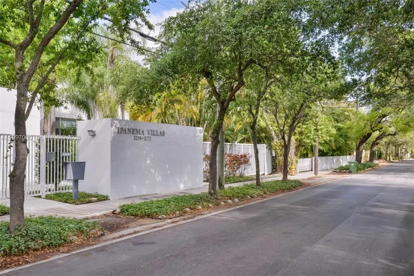 $7,400 | 3272 Virginia Street, Unit A1, Miami, FL 33133