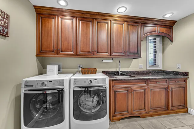 $1,550,000 | 15661 West Peotone Road, Wilmington, IL 60481