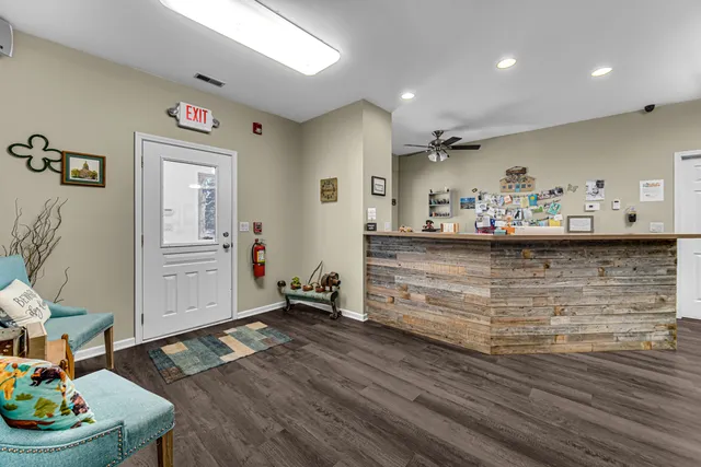 $1,550,000 | 15661 West Peotone Road, Wilmington, IL 60481