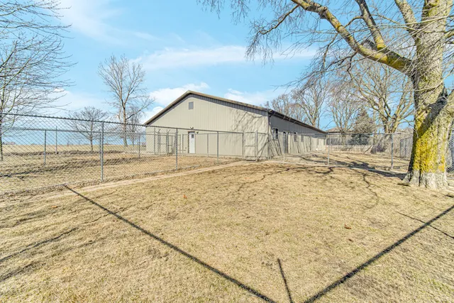 $1,550,000 | 15661 West Peotone Road, Wilmington, IL 60481