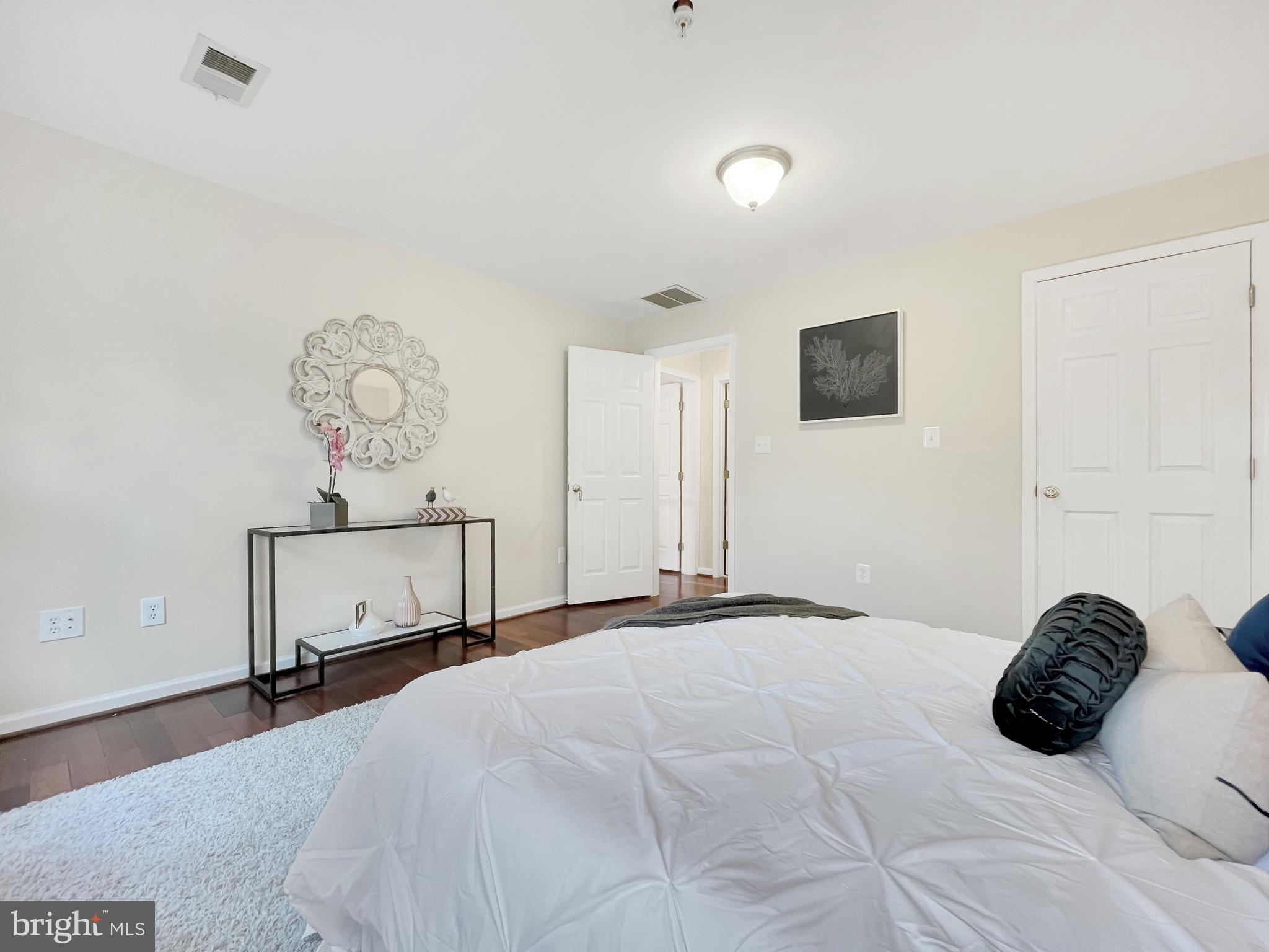 14602 Dufief Mill Road North Potomac, MD 20878 - Photo 28 of 66