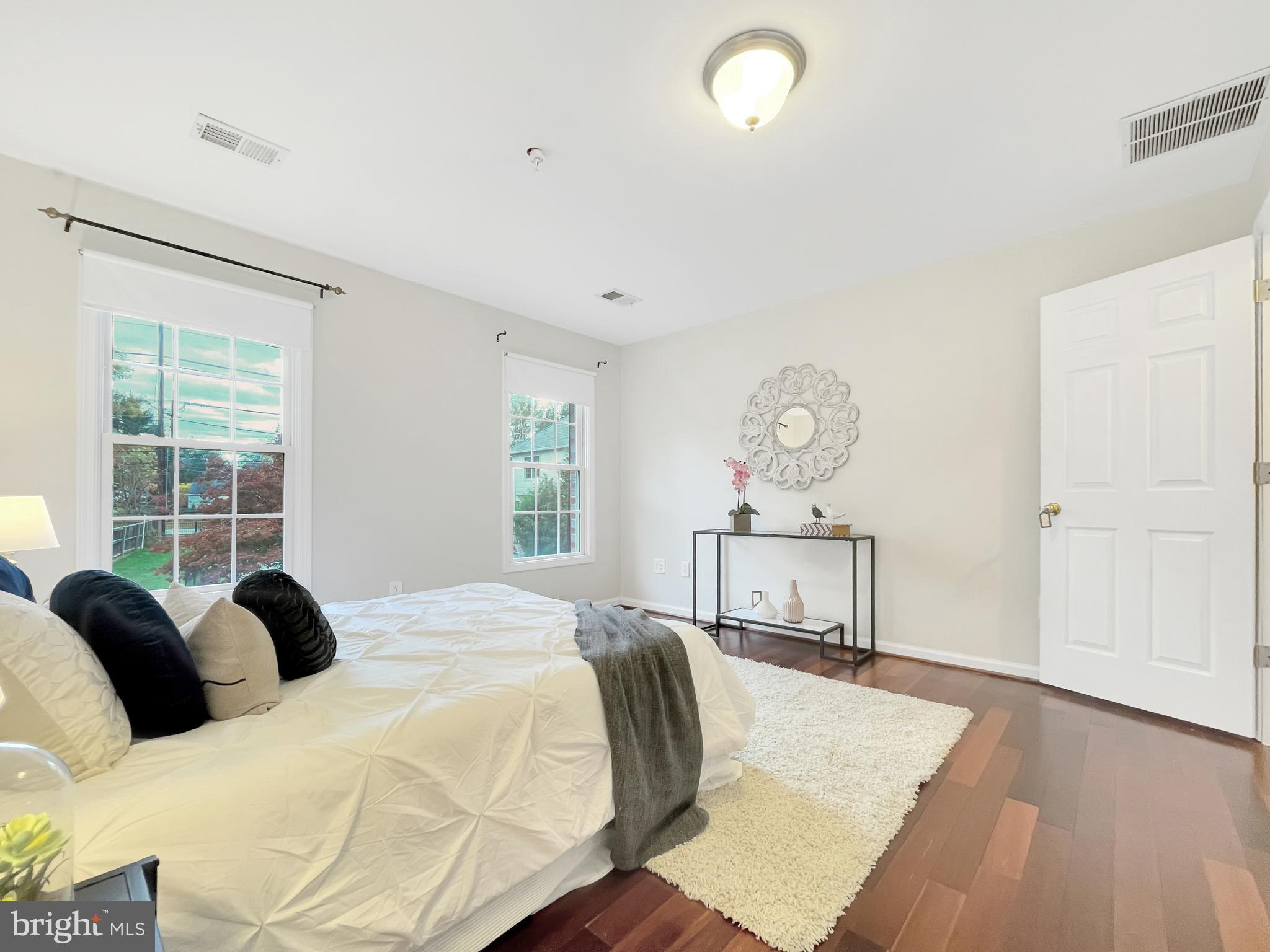 14602 Dufief Mill Road North Potomac, MD 20878 - Photo 29 of 66