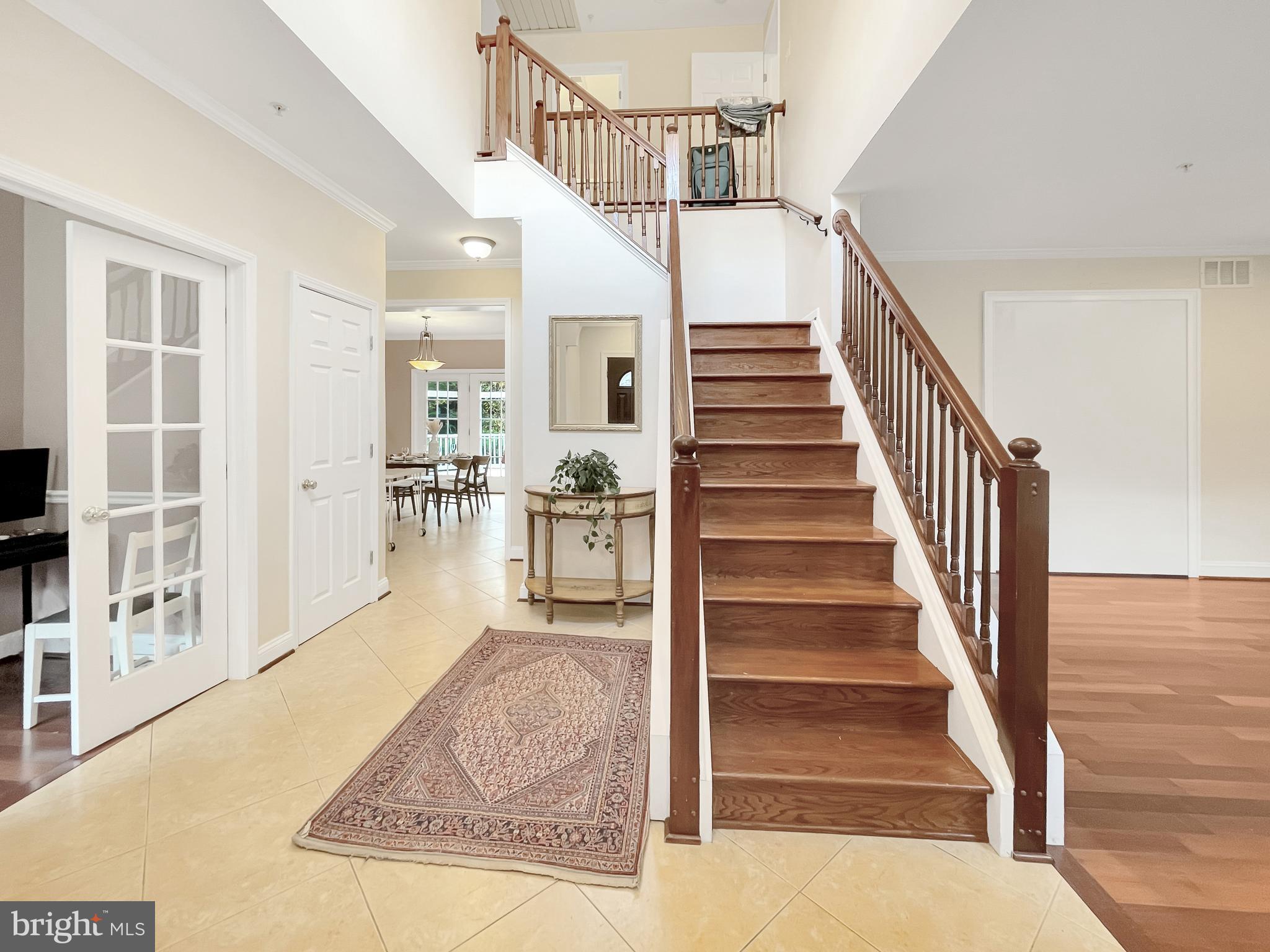 14602 Dufief Mill Road North Potomac, MD 20878 - Photo 3 of 66 Entryway