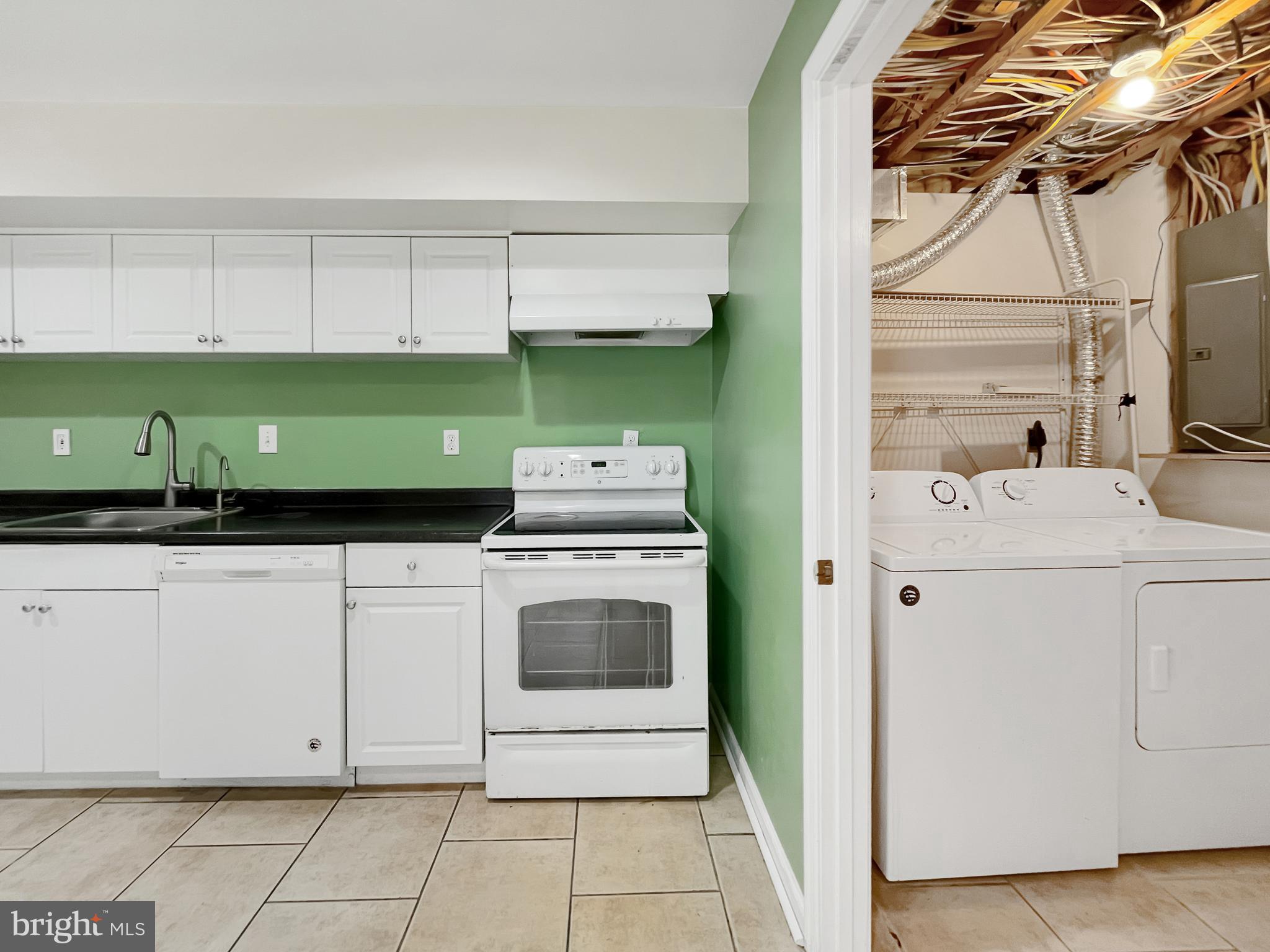 14602 Dufief Mill Road North Potomac, MD 20878 - Photo 52 of 66