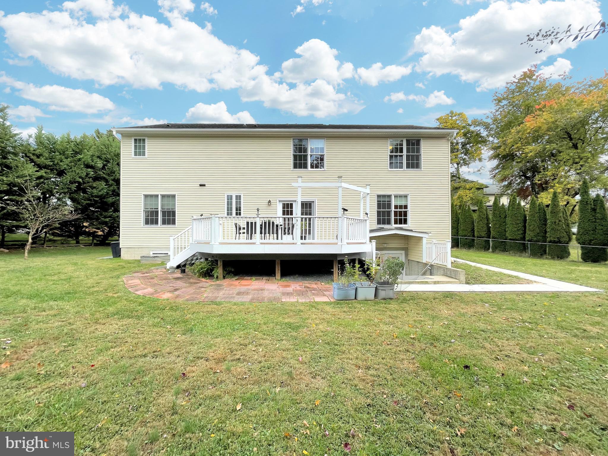 14602 Dufief Mill Road North Potomac, MD 20878 - Photo 64 of 66