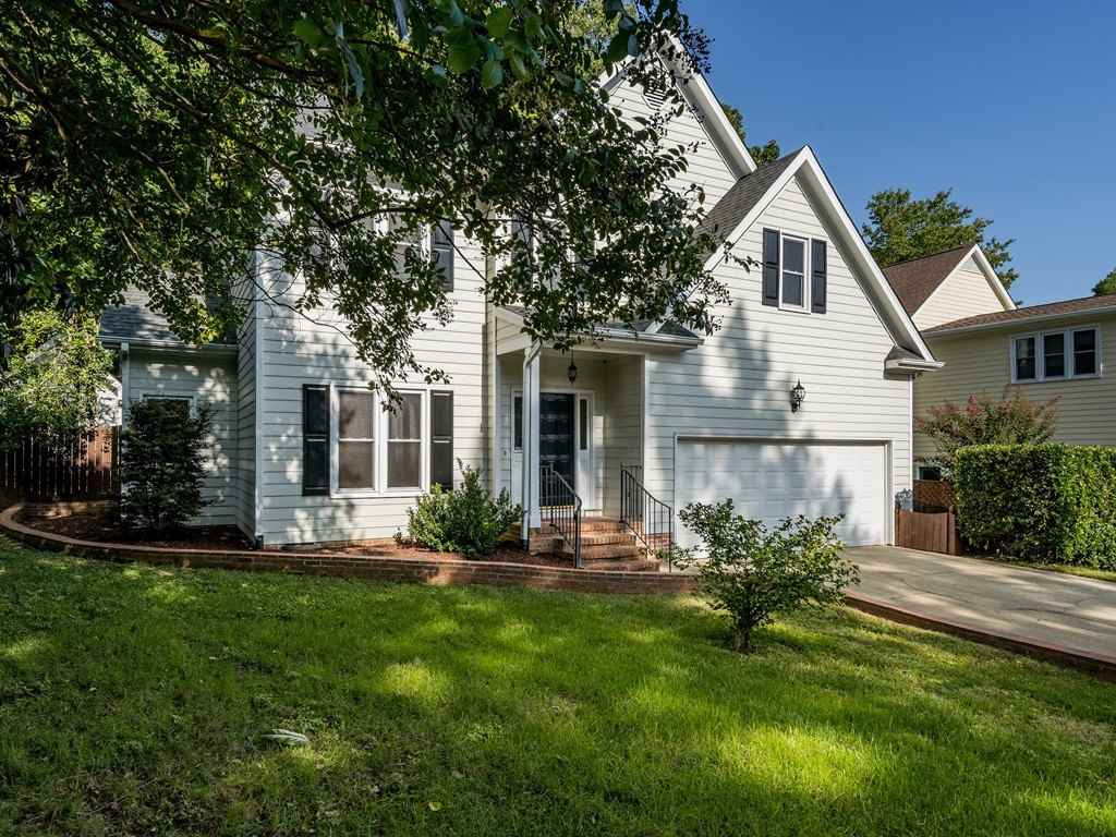 115 Arlington Ridge Cary, NC 27513 - Photo 3 of 30 Exterior Front