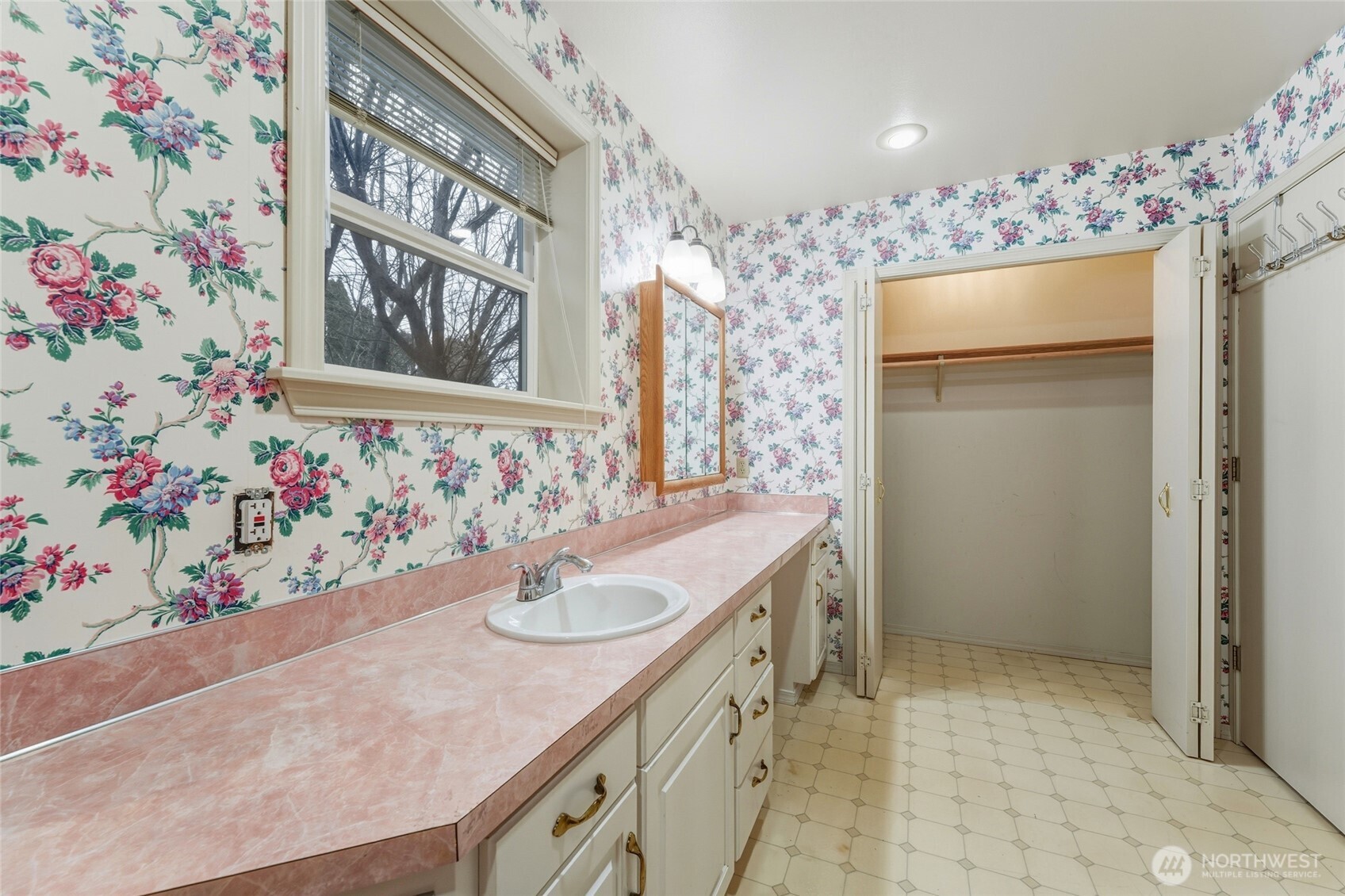 1810 Highland Road Walla Walla, WA 99362 - Photo 18 of 40