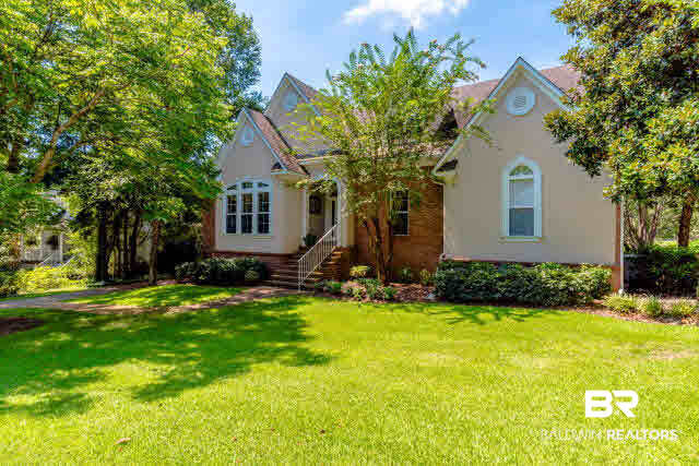 233 North Circle Fairhope, AL 36532 - Photo 1 of 1