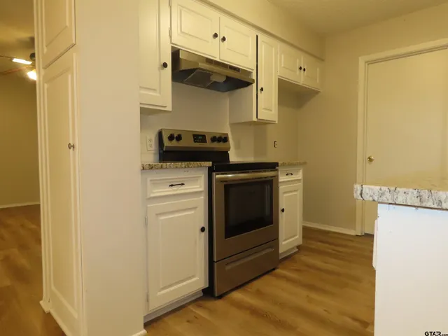 $2,050 | 3800 Brookwood Drive, Tyler, TX 75701