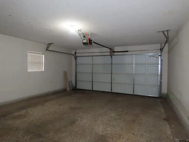 $2,050 | 3800 Brookwood Drive, Tyler, TX 75701