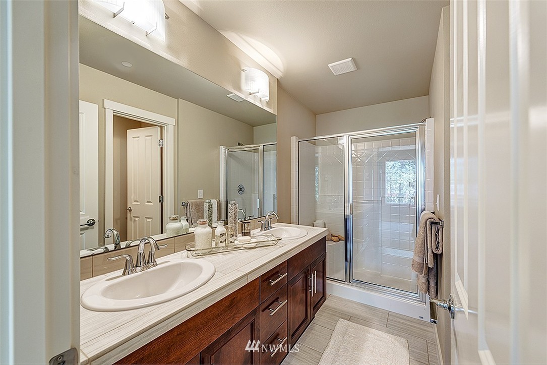 363 Vashon Court Northeast, Unit LOT19 Renton, WA 98059 - Photo 11 of 15