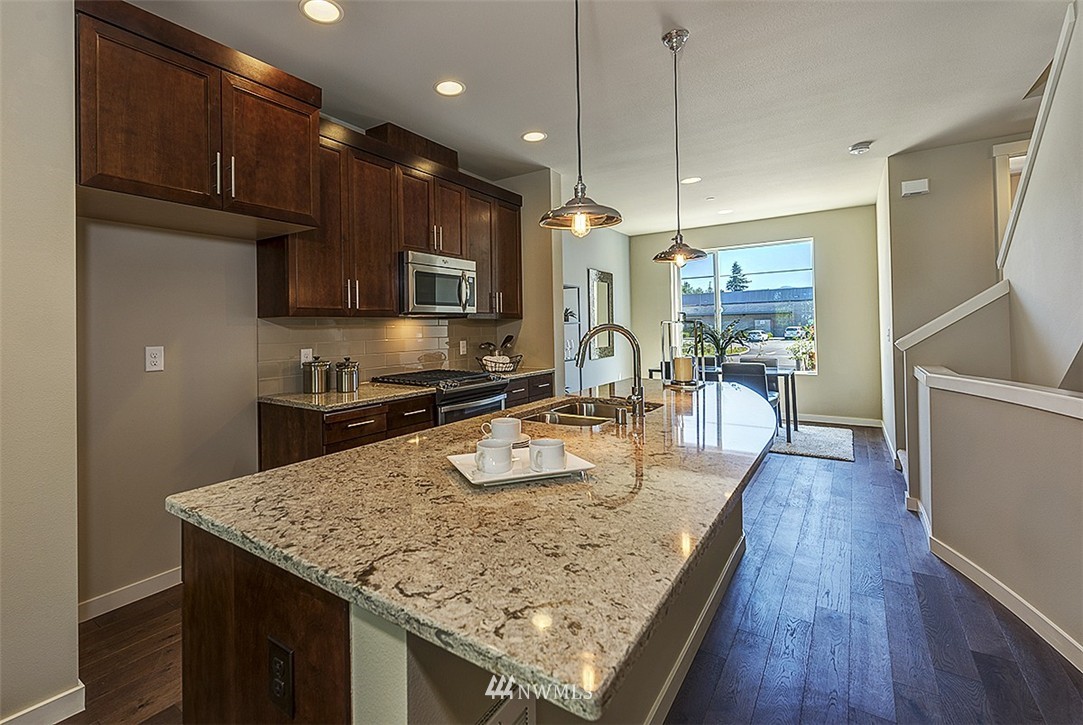 363 Vashon Court Northeast, Unit LOT19 Renton, WA 98059 - Photo 4 of 15