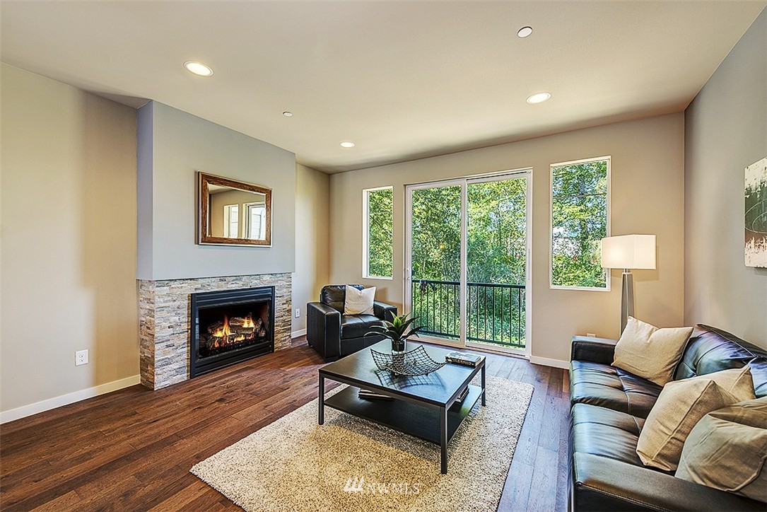 363 Vashon Court Northeast, Unit LOT19 Renton, WA 98059 - Photo 8 of 15