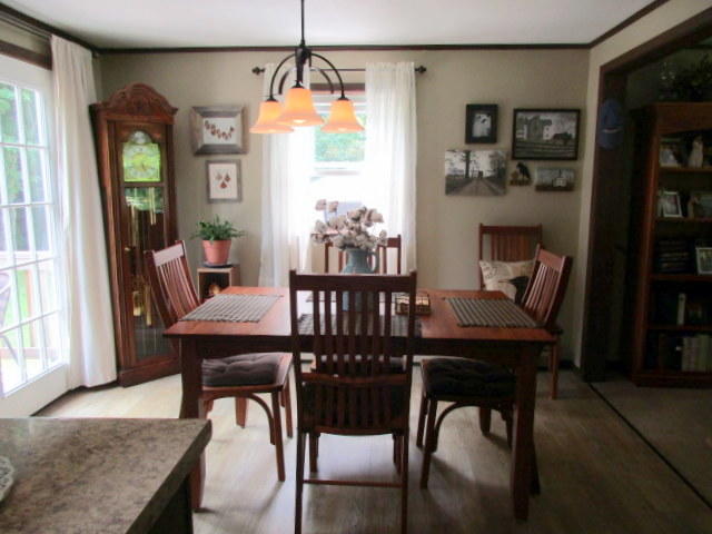 543 Tiffany Road Sidney, ME 04330 - Photo 8 of 35 Dining area