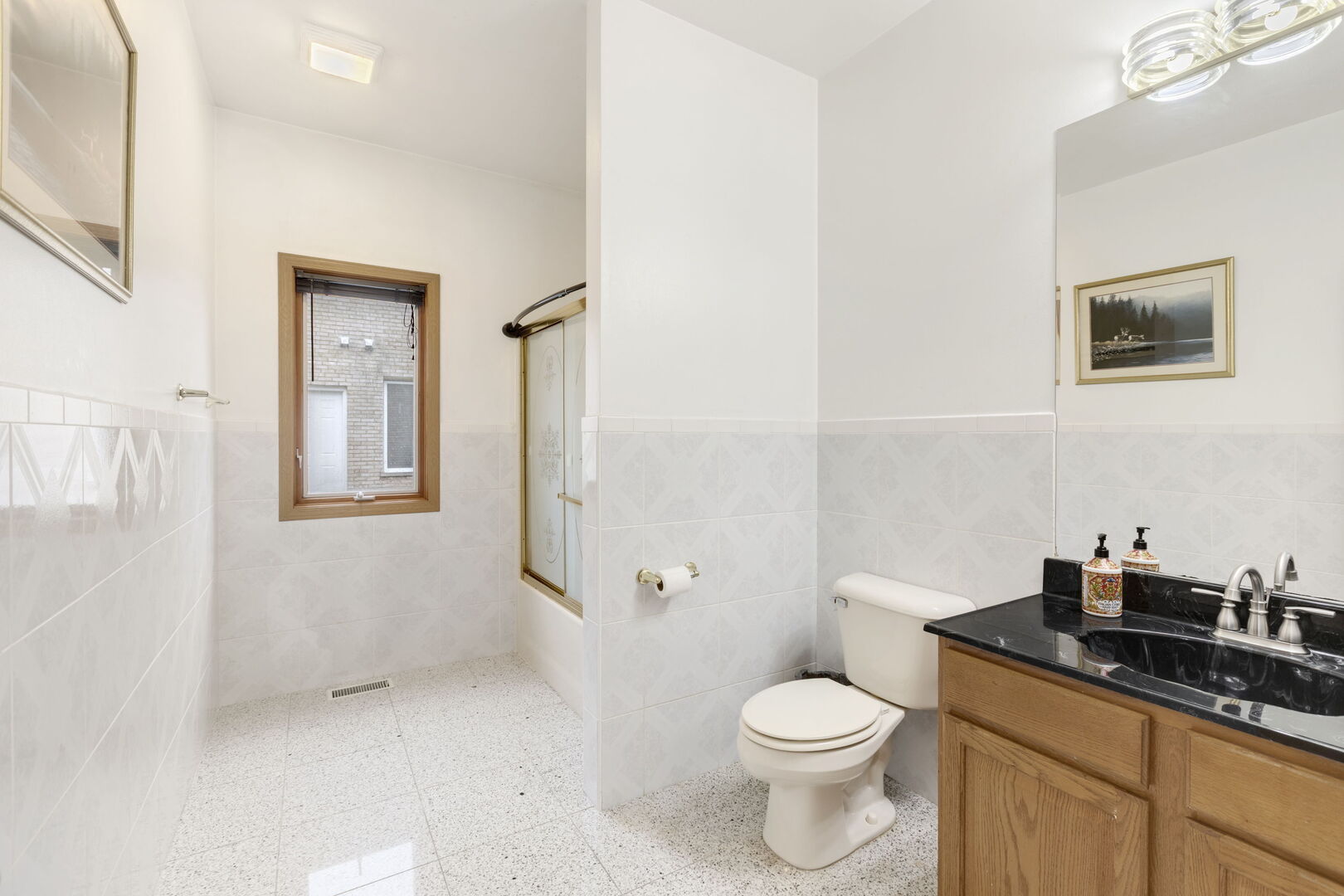 1007 Wildwood Lane Mount Prospect, IL 60056 - Photo 12 of 34