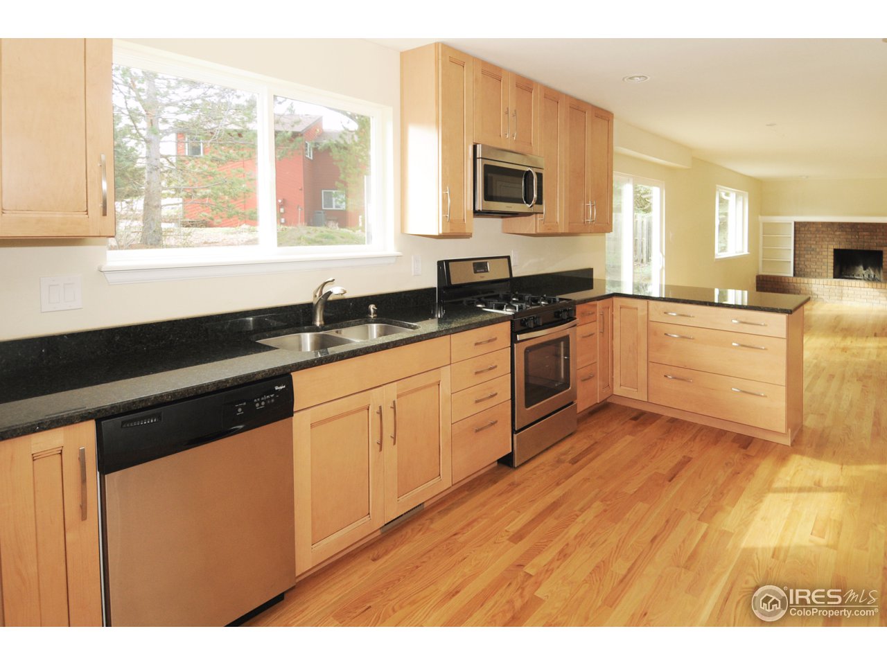 7428 Mt Sherman Road Longmont, CO 80503 - Photo 4 of 25 Remodeled kitchen
